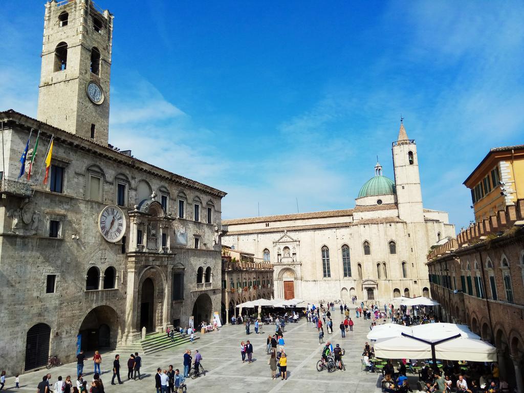 Residenza Dei Capitani Hotel Ascoli Piceno Exterior photo