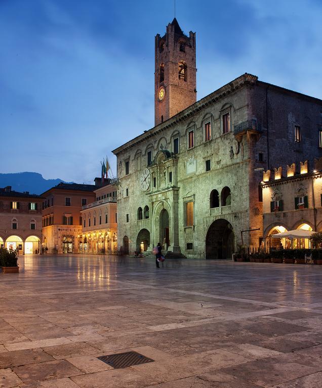 Residenza Dei Capitani Hotel Ascoli Piceno Exterior photo